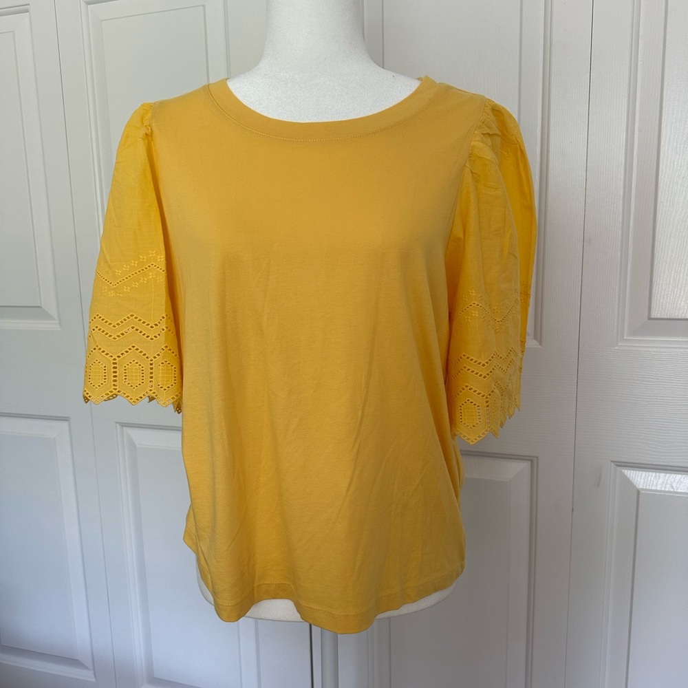 Banana Republic Yellow Short Sleeve Tee